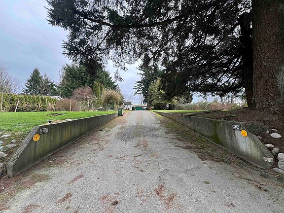 2nd image of 4162 Bradner Rd