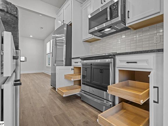 6th image of this home