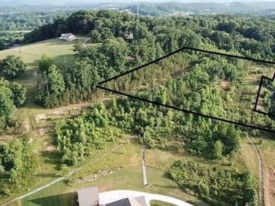 1247 Green Meadows Ln, Lenoir City, TN, 37771