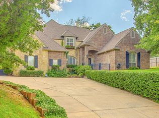 1920 Deep Creek Rd, Oklahoma City, OK 73131