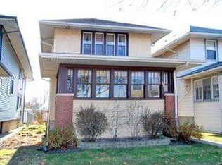 7534 Harrison St, Forest Park, IL 60130