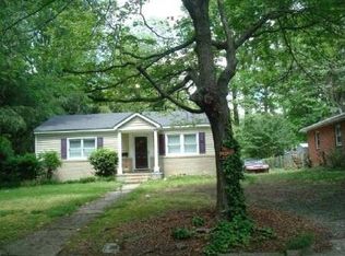 2614 Acadia St, Durham, NC 27704