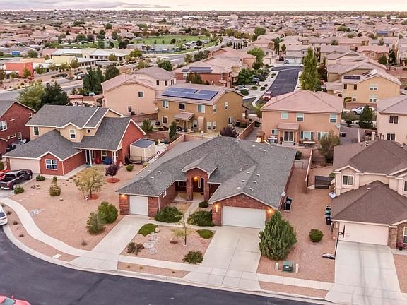 2533 Corte Palos 1742