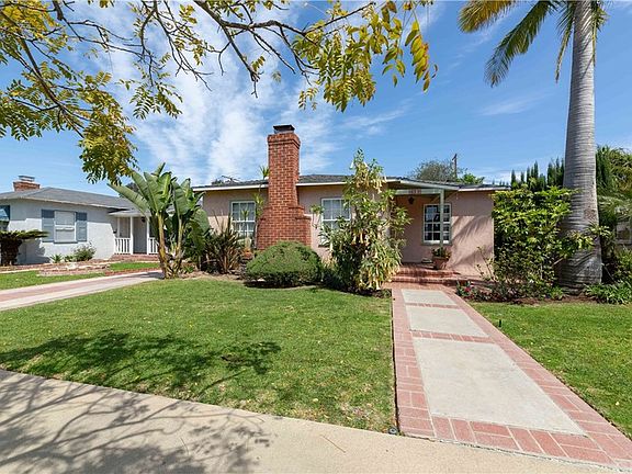 3rd image of 3480 Gardenia Ave
