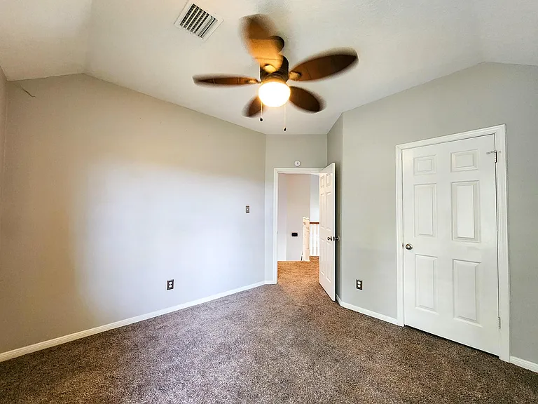 2412 N Mission Cir — Photo 21