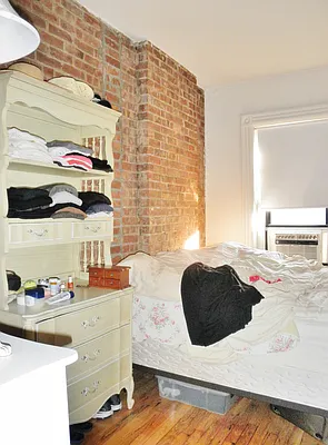 Rented by City Connections Realty | media 18