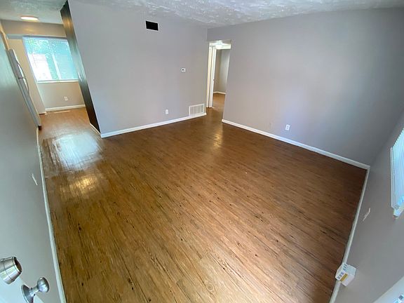 2nd image of 451 Alden Ave APT 4