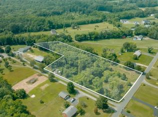 112 McCarty Rd, Fredericksburg, VA 22405