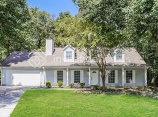 1908 Walden Park Dr, Snellville, GA