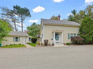 7 Lilac Ct, Walpole, MA 02081