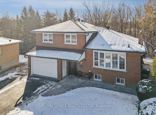 21 Pylon Pl, Toronto, ON M9W2P3