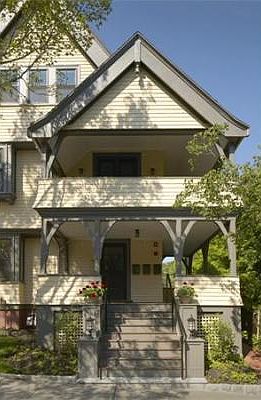 2nd image of 20 Vincent St #3
