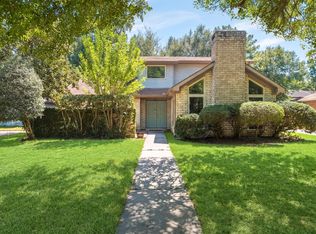 215 Enchanted Trail Dr, Spring, TX 77388