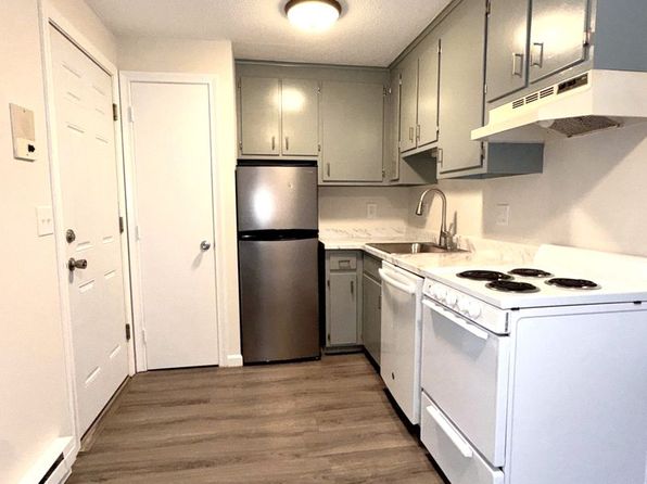 14 Short St APT 2D