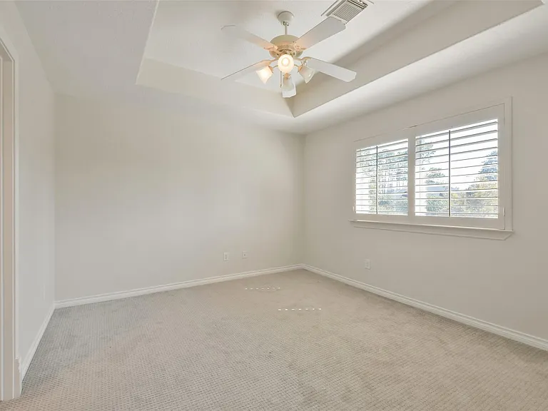 8114 Hideaway Lake Cir — Photo 30