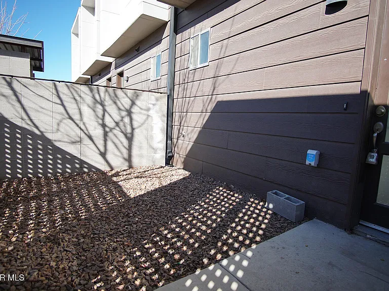 6262 Woodrow Bean Transmountain Dr #7 — Photo 2