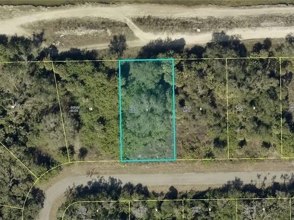 1967 Walcott Loop, Lehigh Acres, FL 33972