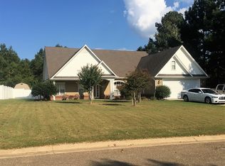 124 Lake Ridge Dr, Saltillo, MS 38866