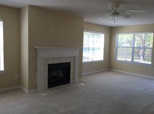 9756 Seafarers Way, Navarre, FL 32566