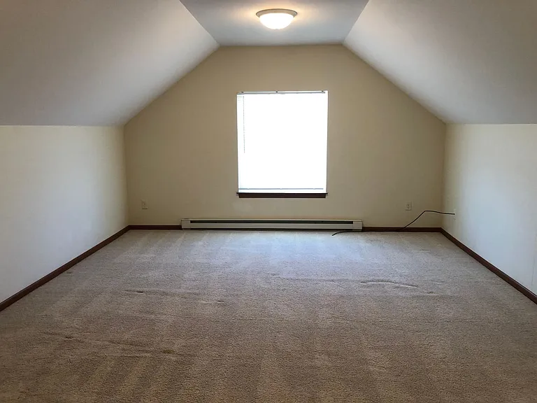 House- NW — Photo 14