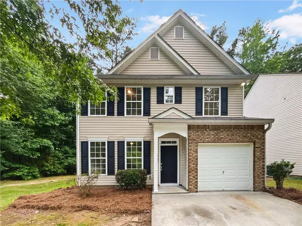 6240 Shenfield Ln, Union City, GA 30291