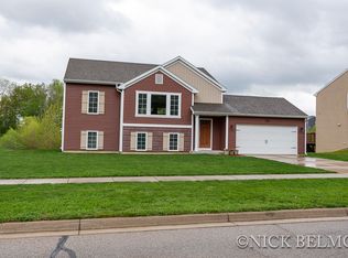 609 Wild Flower Dr, Wayland, MI 49348