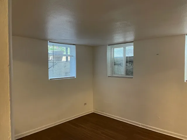 1481 Ash St — Photo 3