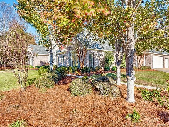 4th image of 8137 Glynnwood Dr