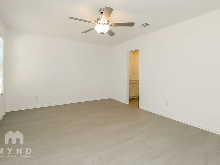 30 West Luxury Rental Homes — Photo 386