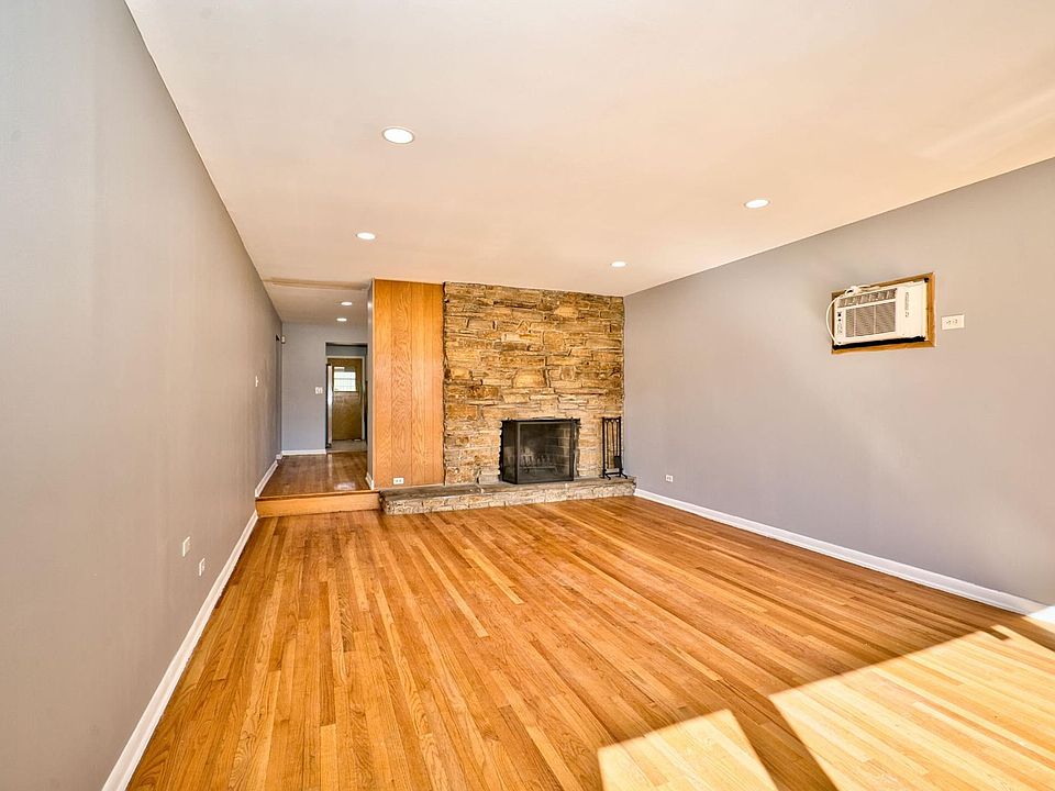 1st image of 8522 McCormick Blvd APT 1