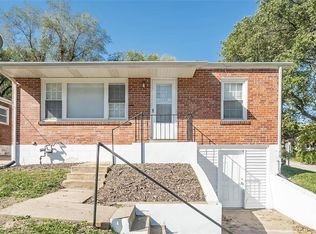 1229 N Florissant Rd, Saint Louis, MO 63135