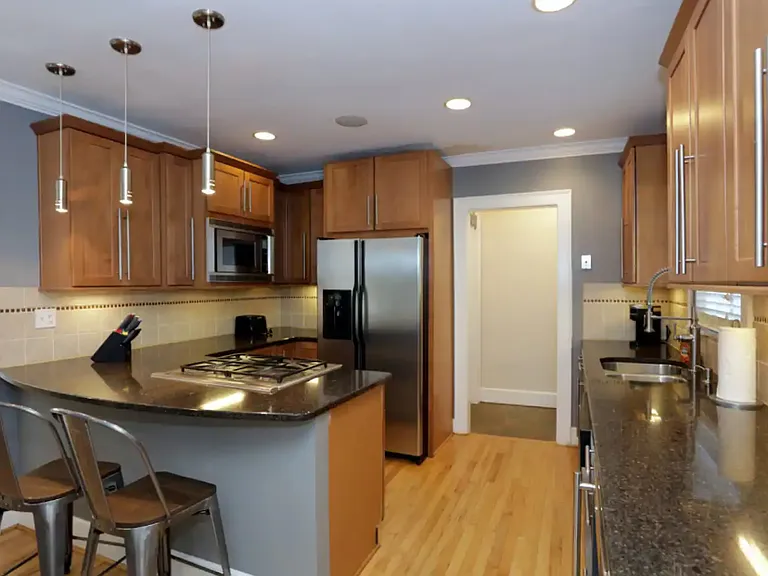 1190 Atlantic Dr NW — Photo 11