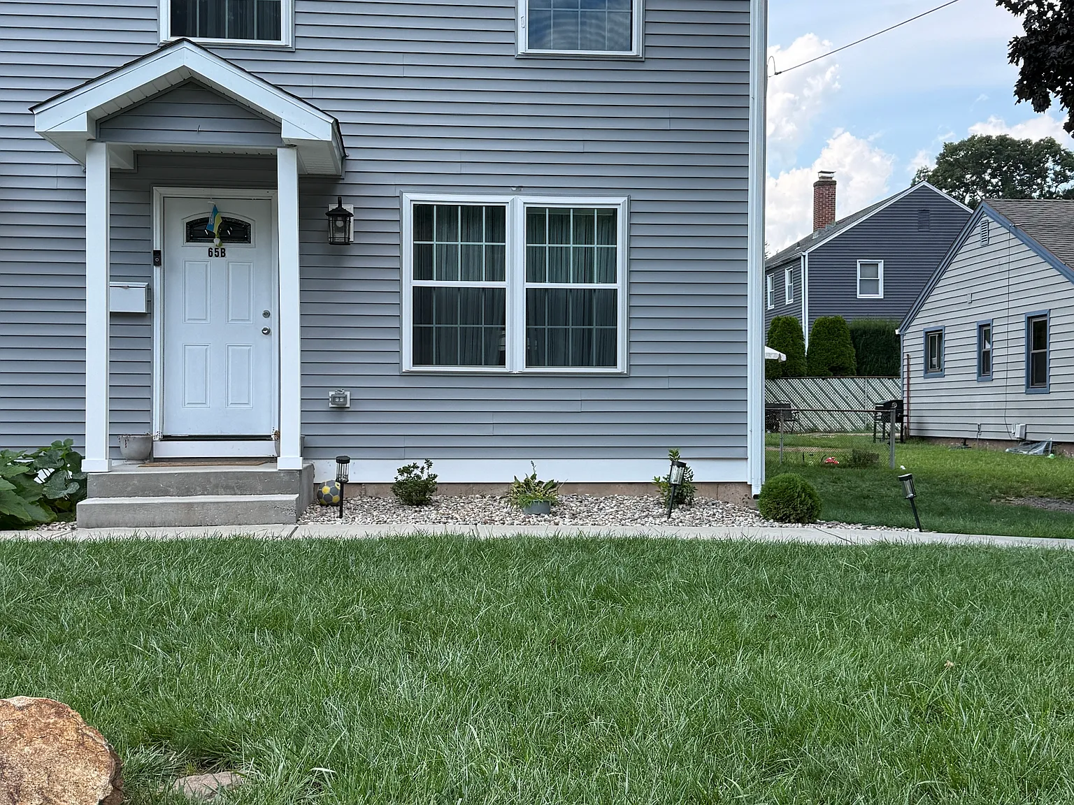 3 bed, 1.5 bath, 1250 sqft, $2,500 — Photo 1