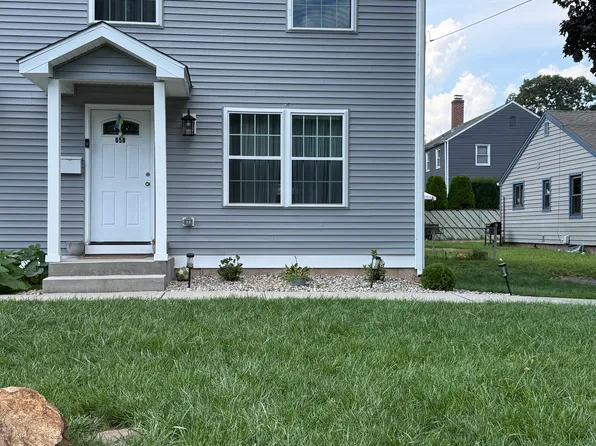 65 Walnut Rd #R, Rocky Hill, CT 06067
