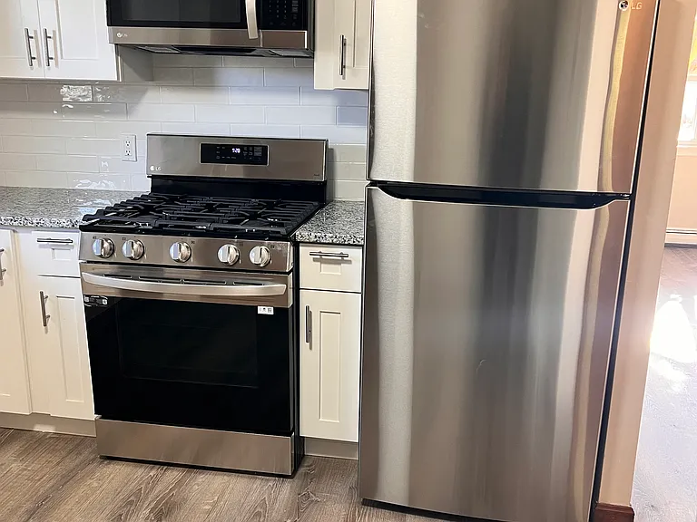 60 Summit St — Photo 10