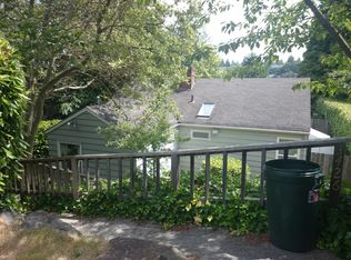 3426 36th Ave W, Seattle, WA 98199