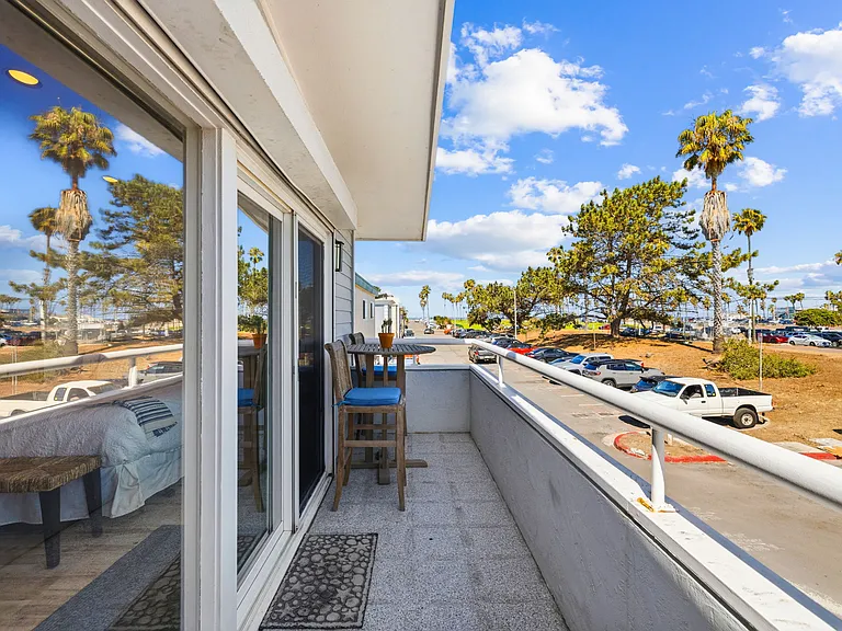 2994 Bayside Walk — Photo 44