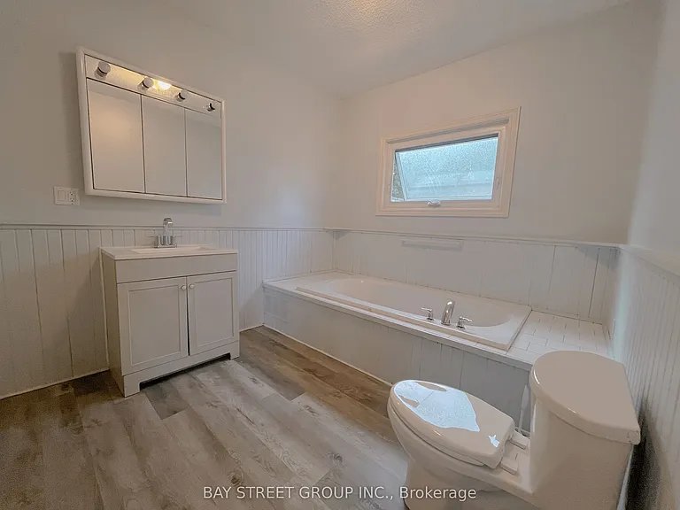 70 Courtwright St #REAR — Photo 5