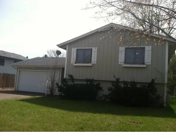 7217 76th Ave N, Brooklyn Park, MN 55428