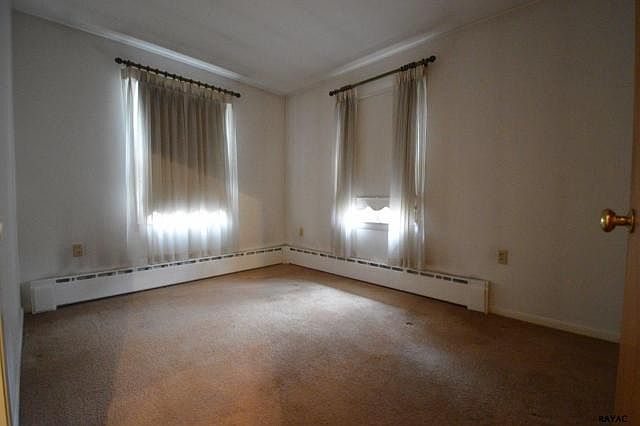 1st image of 350 Vine St