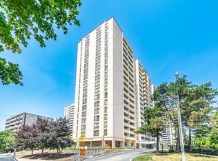 140 Elm Ridge Dr #1821, Toronto, ON M6B 1B1