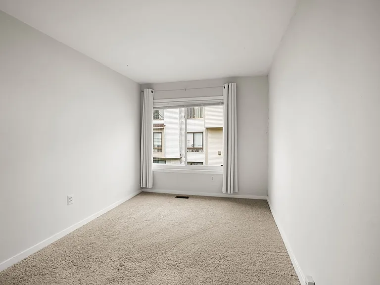 18616 Pier Point Pl — Photo 21