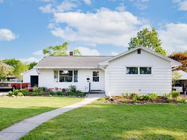 411 West Cramer STREET, Fort Atkinson, WI 53538