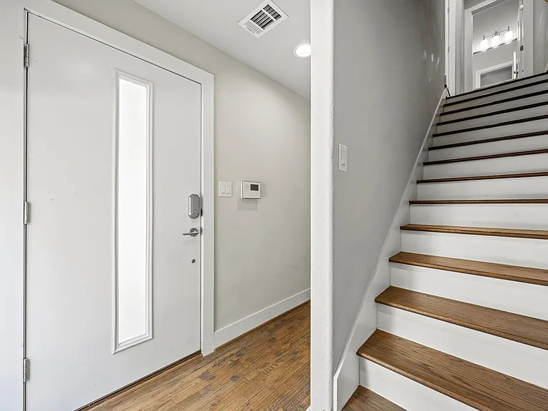 4690 Monarch St #20 — Photo 2