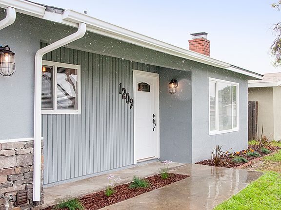 5th image of 1209 W Togneri St