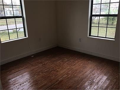 5th image of 1100 Chihuahua St