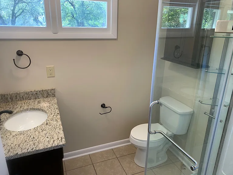 167 N Willomont Ave — Photo 7