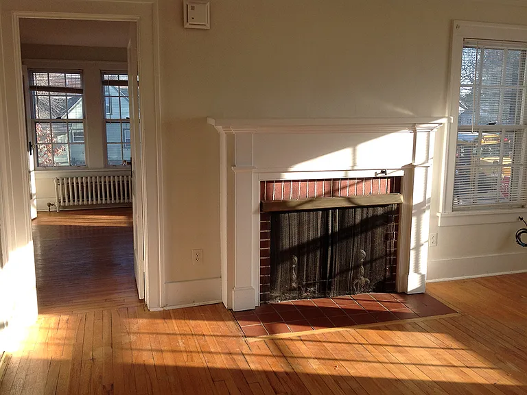 21 N Manheim Blvd #4 — Photo 3