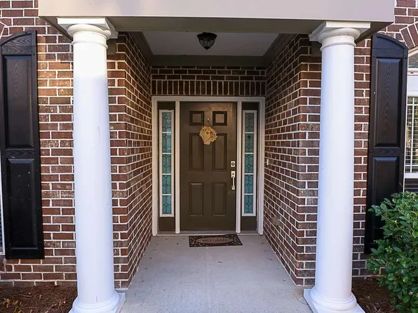1502 River Oaks Dr, Richmond Hill, GA 31324