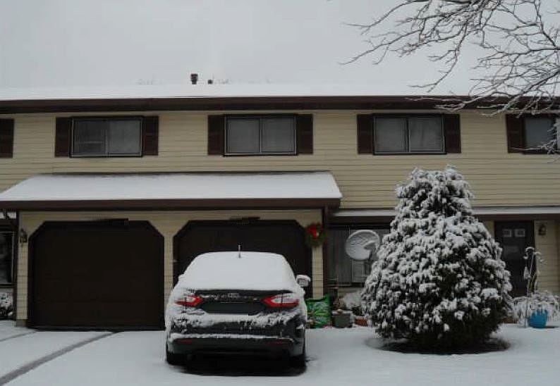 1st image of 34018 N White Oak Ln